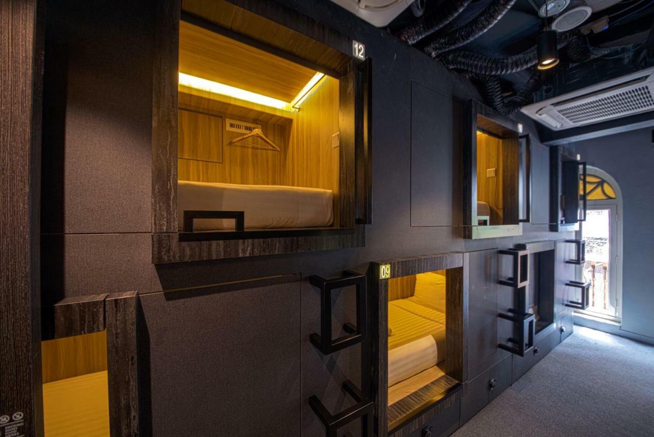 Cube Boutique Capsule At Chinatown Hotel kapsul